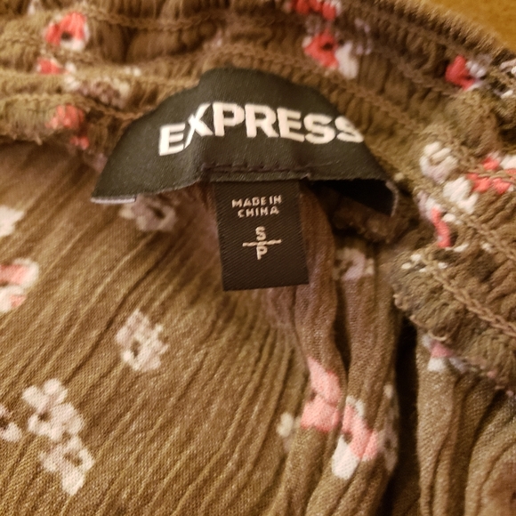 Green Slit Express Floral Maxi Skirt - Picture 6 of 8